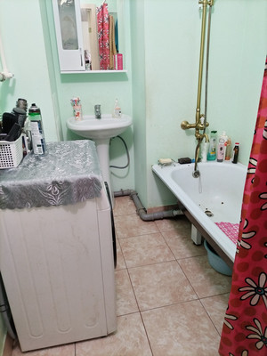 Продам однокомнатную (1-комн.) квартиру, Дружбы ул, 3, Отрадное г