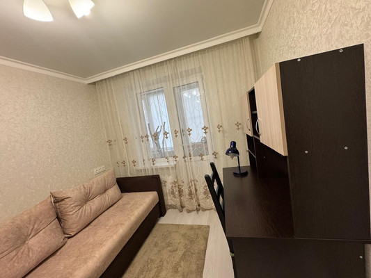 Продам многокомнатную квартиру, им. Воровского ул, 195, Краснодар г