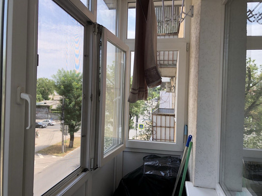 Продам двухкомнатную (2-комн.) квартиру, Гоголя ул, 74, Симферополь г