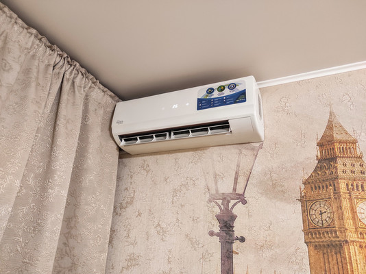 Продам двухкомнатную (2-комн.) квартиру, Красноармейская ул, 240/115, Ростов-на-Дону г