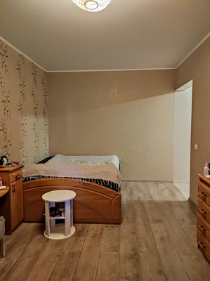 Продам двухкомнатную (2-комн.) квартиру, Красноармейская ул, 240/115, Ростов-на-Дону г