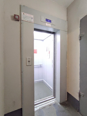 Продам двухкомнатную (2-комн.) квартиру, Красноармейская ул, 240/115, Ростов-на-Дону г