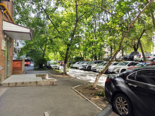 Продам двухкомнатную (2-комн.) квартиру, Красноармейская ул, 240/115, Ростов-на-Дону г