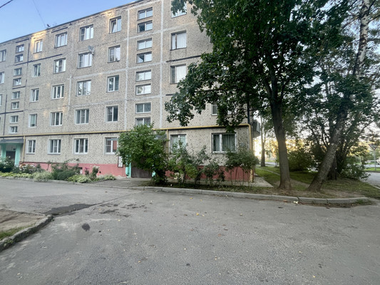 Продам двухкомнатную (2-комн.) квартиру, Ленина ул, 35, Яхрома г