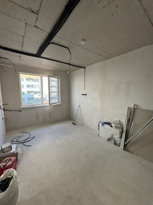 Продам однокомнатную (1-комн.) квартиру, Парковая ул, 1, Молодежное пгт