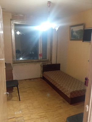 Продам двухкомнатную (2-комн.) квартиру, 10-я Парковая ул, 4, Москва г