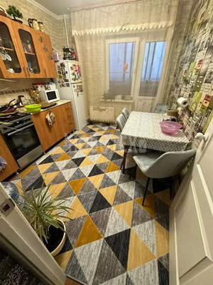 Продам однокомнатную (1-комн.) квартиру, Надежды ул, 3, Крымск г