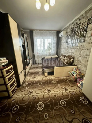 Продам однокомнатную (1-комн.) квартиру, Надежды ул, 3, Крымск г