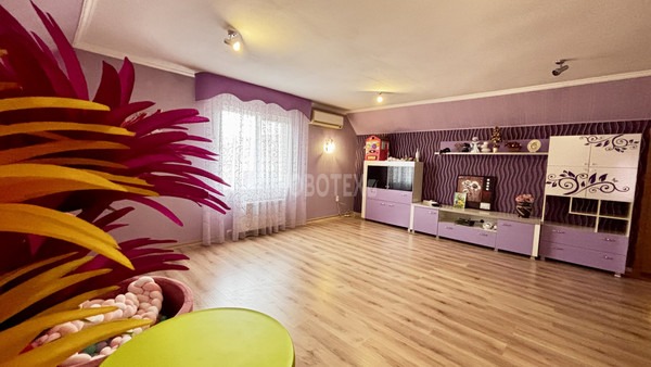 Продам дом, Виктории ул, 27, Крымск г, 0 км от города