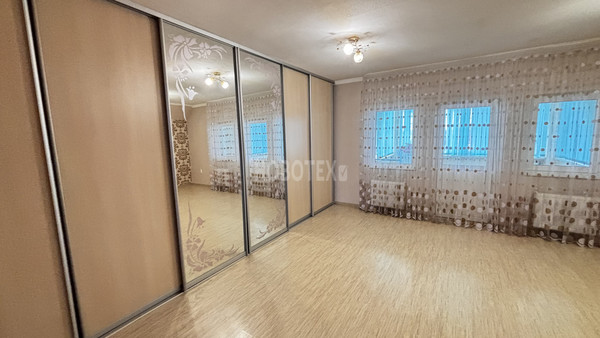 Продам дом, Виктории ул, 27, Крымск г, 0 км от города