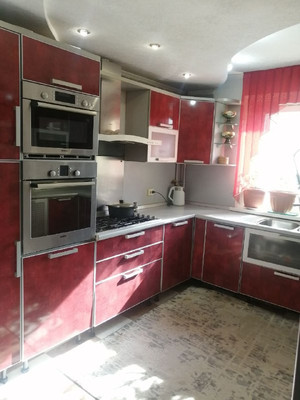 Продам трехкомнатную (3-комн.) квартиру, Днепровский пер, 122ка, Ростов-на-Дону г