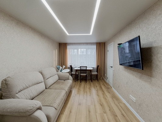 Продам двухкомнатную (2-комн.) квартиру, Лежневская ул, 122А, Иваново г