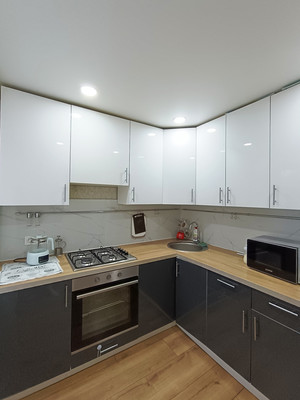 Продам двухкомнатную (2-комн.) квартиру, Лежневская ул, 122А, Иваново г