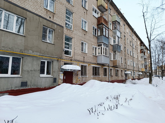 Продам двухкомнатную (2-комн.) квартиру, Лежневская ул, 122А, Иваново г