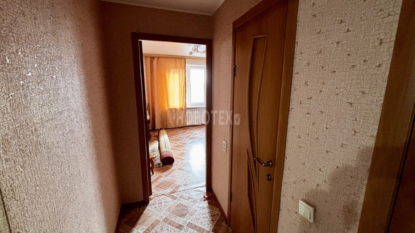 Продам двухкомнатную (2-комн.) квартиру, Маршала Жукова ул, 4, Крымск г