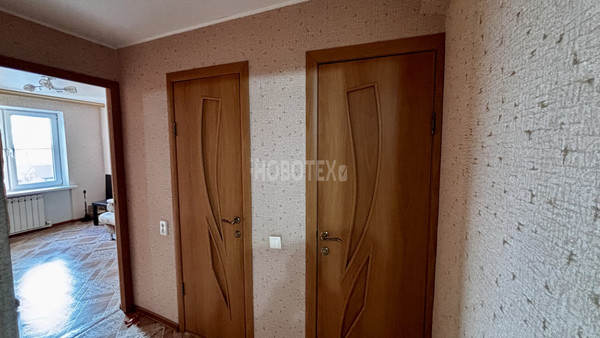 Продам двухкомнатную (2-комн.) квартиру, Маршала Жукова ул, 4, Крымск г