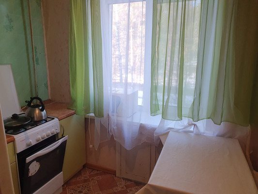 Продам однокомнатную (1-комн.) квартиру, 50 лет ВЛКСМ ул, 8, Алексин г