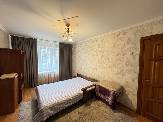 Продам двухкомнатную (2-комн.) квартиру, Мусукаева ул, 12, Нальчик г