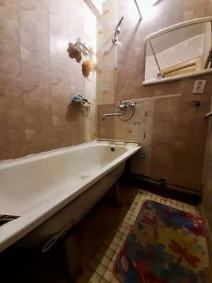 Продам двухкомнатную (2-комн.) квартиру, Белорусская ул, 34, Брянск г