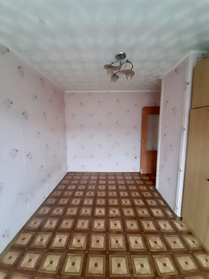 Продам двухкомнатную (2-комн.) квартиру, Белорусская ул, 34, Брянск г