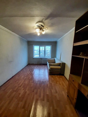 Продам двухкомнатную (2-комн.) квартиру, Белорусская ул, 34, Брянск г