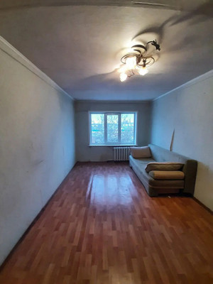 Продам двухкомнатную (2-комн.) квартиру, Белорусская ул, 34, Брянск г