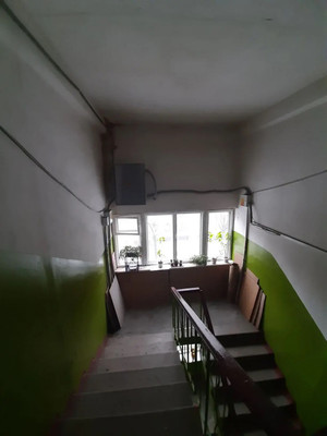 Продам двухкомнатную (2-комн.) квартиру, Белорусская ул, 34, Брянск г