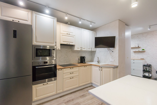 Продам трехкомнатную (3-комн.) квартиру, Венеры ул, 23, Верхнетемерницкий п