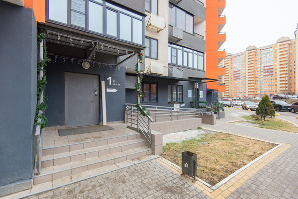 Продам трехкомнатную (3-комн.) квартиру, Венеры ул, 23, Верхнетемерницкий п