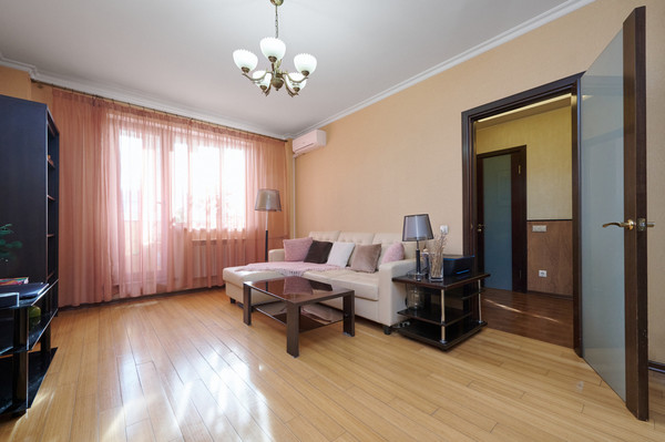 Продам однокомнатную (1-комн.) квартиру, Раменки ул, 14к2, Москва г