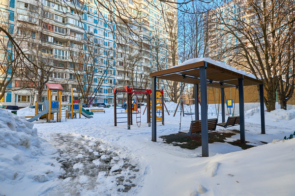 Продам однокомнатную (1-комн.) квартиру, Раменки ул, 14к2, Москва г