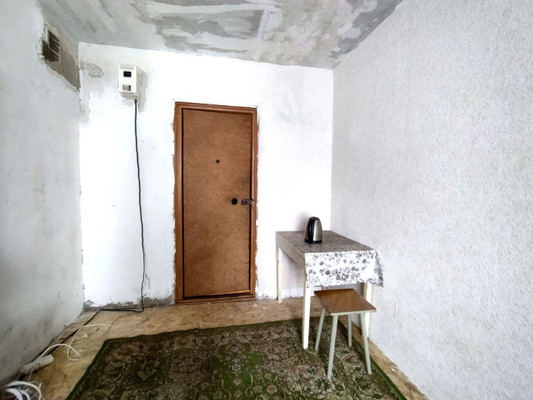 Продам комнату в 7-комн. квартире, Ленинского Комсомола ул, 1, Рязань г