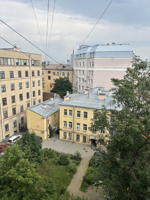 Продам комнату в 4-комн. квартире, 14-я В.О. линия, 5А, Санкт-Петербург г