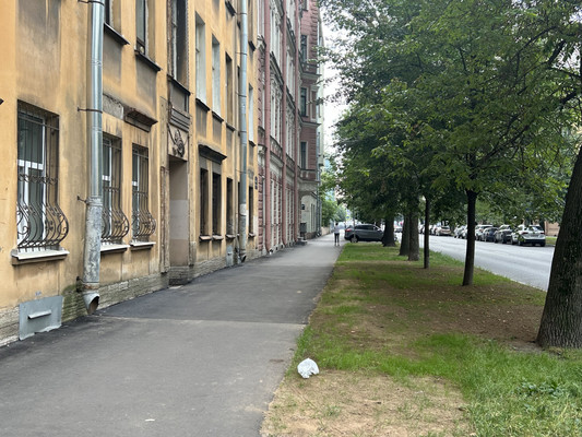 Продам комнату в 4-комн. квартире, 14-я В.О. линия, 5А, Санкт-Петербург г