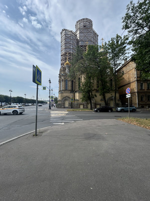 Продам комнату в 4-комн. квартире, 14-я В.О. линия, 5А, Санкт-Петербург г