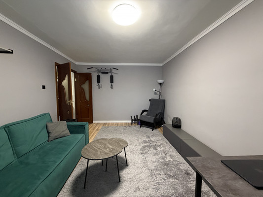 Продам двухкомнатную (2-комн.) квартиру, Хусаина Мавлютова ул, 35, Казань г