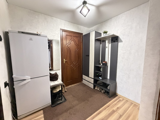 Продам двухкомнатную (2-комн.) квартиру, Хусаина Мавлютова ул, 35, Казань г