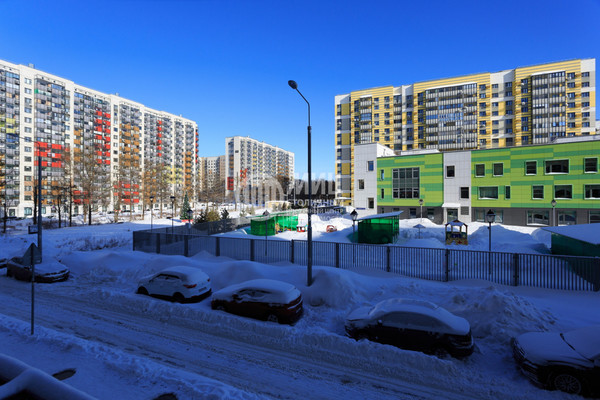 Продам однокомнатную (1-комн.) квартиру, Долгопрудная аллея, 15к4, Москва г
