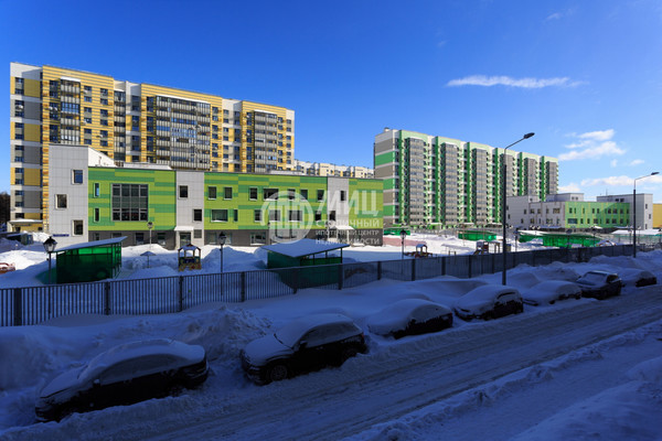 Продам однокомнатную (1-комн.) квартиру, Долгопрудная аллея, 15к4, Москва г