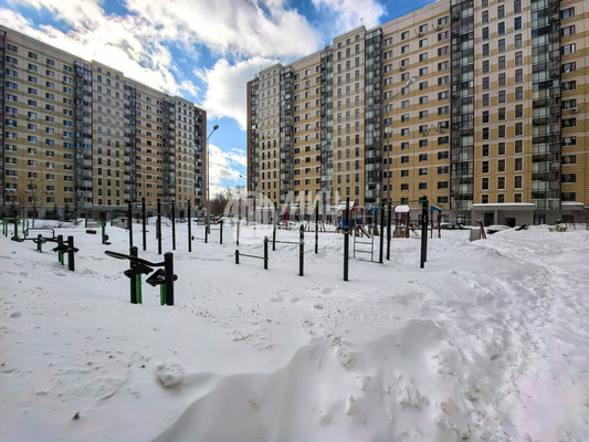 Продам однокомнатную (1-комн.) квартиру, Долгопрудная аллея, 15к4, Москва г