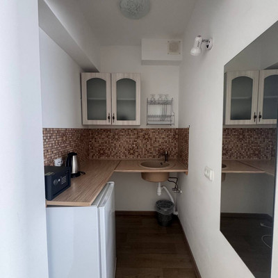 Продам однокомнатную (1-комн.) квартиру, Гагариной ул, 25/353, Утес п