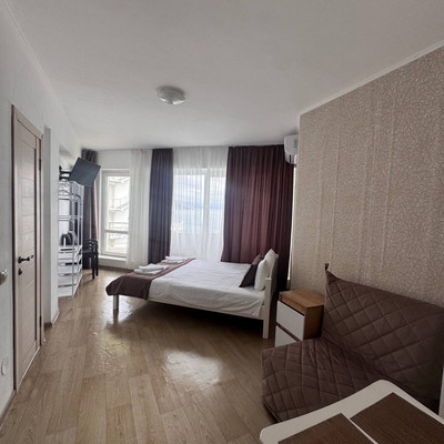 Продам однокомнатную (1-комн.) квартиру, Гагариной ул, 25/353, Утес п