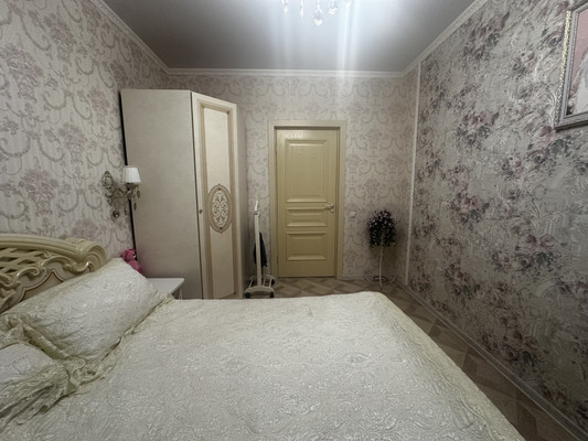 Продам трехкомнатную (3-комн.) квартиру, Московская ул, 45, Кохма г