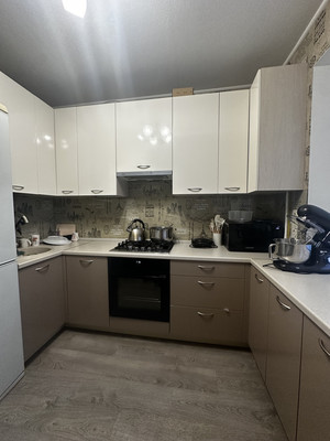 Продам двухкомнатную (2-комн.) квартиру, Владимирская ул, 32, Кохма г