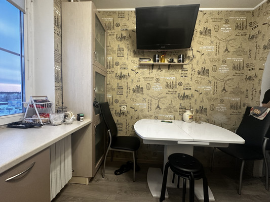 Продам двухкомнатную (2-комн.) квартиру, Владимирская ул, 32, Кохма г