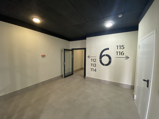 Продам трехкомнатную (3-комн.) квартиру, Светлогорская ул, 1, Аристово д