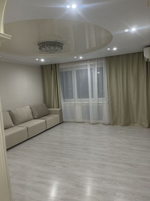 Продам двухкомнатную (2-комн.) квартиру, 3-й туп, 1, Мирный п