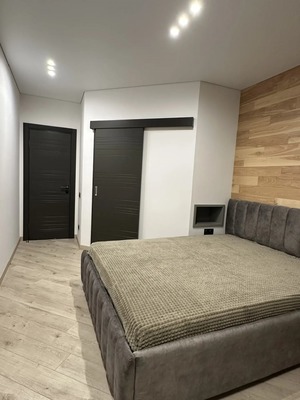 Продам двухкомнатную (2-комн.) квартиру, Творческая ул, 5, Ростов-на-Дону г