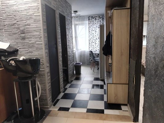 Продам трехкомнатную (3-комн.) квартиру, Красная ул, 145, Кропоткин г