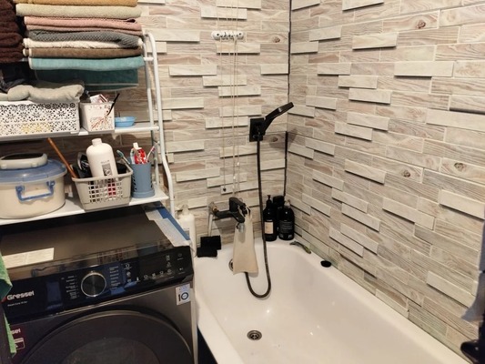 Продам трехкомнатную (3-комн.) квартиру, Красная ул, 145, Кропоткин г